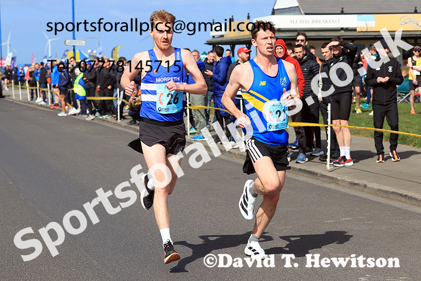 Senior mens Northern 12 Stage Road Relay, 2025 Northern 12 and 6 Stage Road Relays and Junior 5k, Redcar. Photo: David T. Hewitson/Sports for All Pics